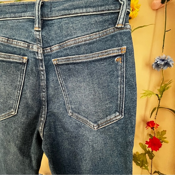 Madewell 10" High-Rise Skinny Jeans, Size 26, Smithley Wash - Picture 6 of 12